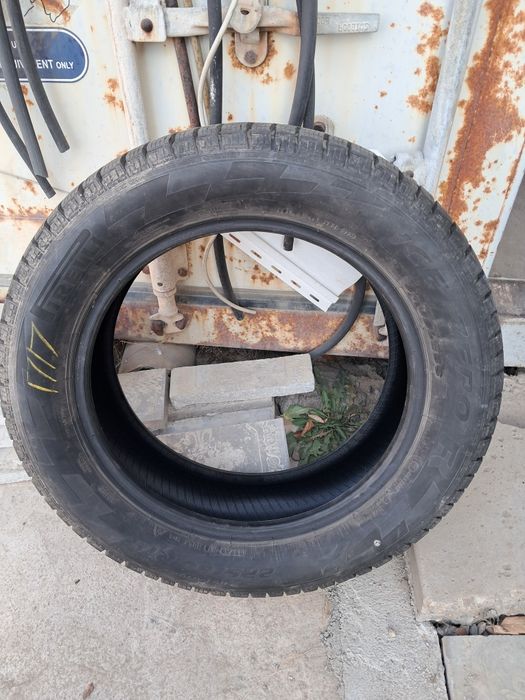 Резина зимняя Pirelli ice zero f