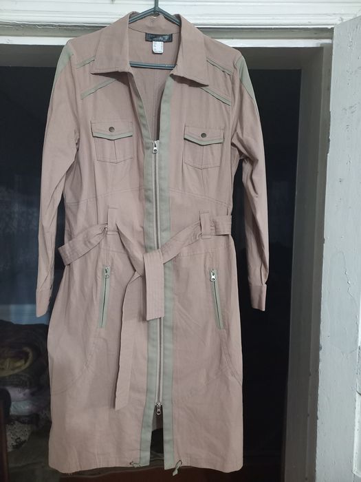 Продам женскую одежду