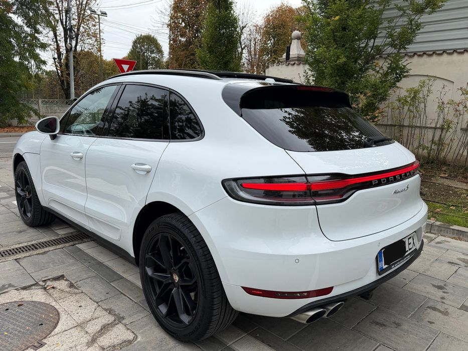 PORSCHE Macan 2021 — imagine 3