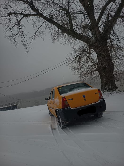 Vând sau schimb Logan 1.5 DCI 2007