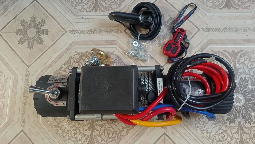 Лебедка Runva 1200-24В