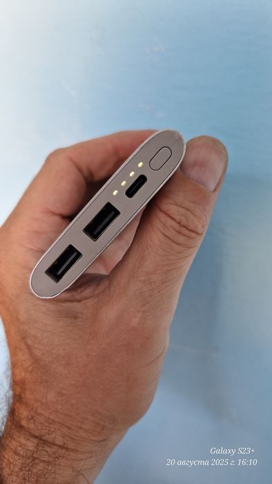 Повер банкa Samsung