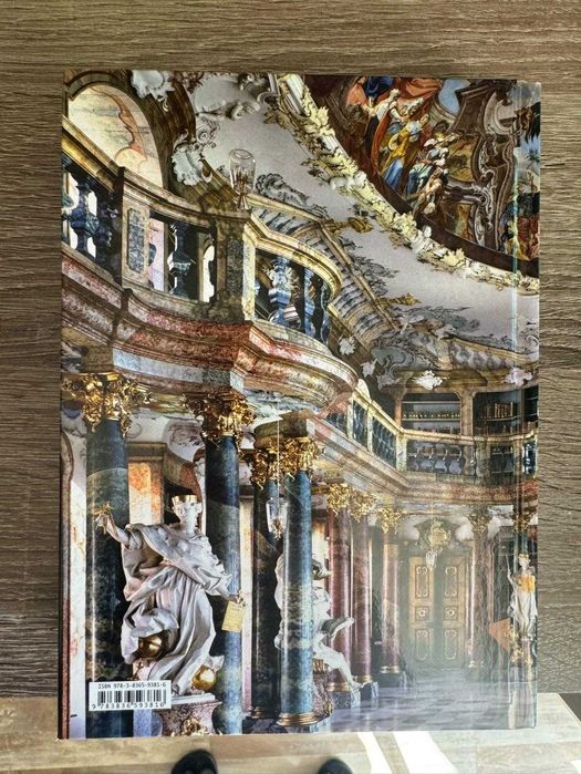 The World's most beautiful libraries книга