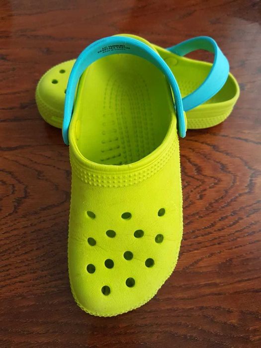 Продам сланцы для ребёнка