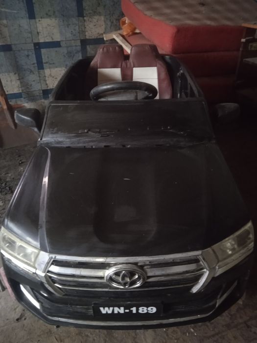 Прадам машынку децкую