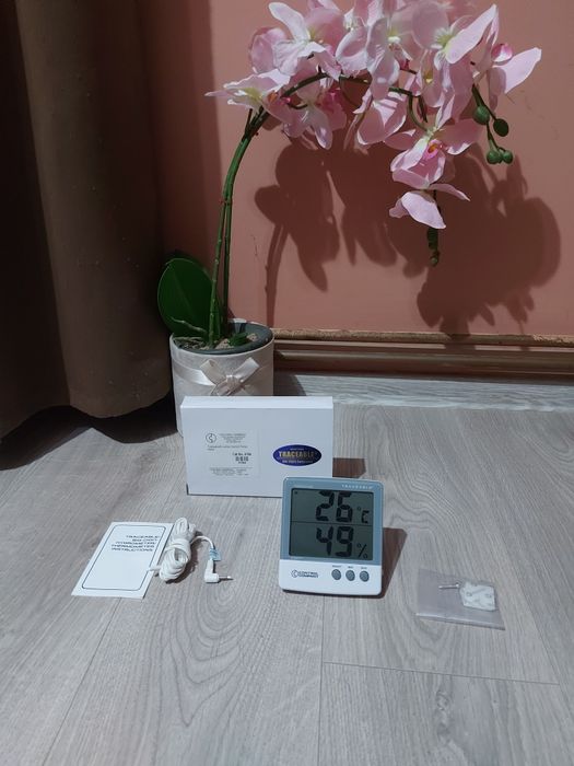 Termometru + higrometru profesional Control Company Traceable 4184