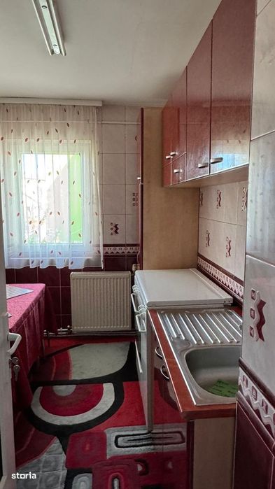 Ultracentral - 2 camere decomandate, caramida, etaj 2, boxa mare