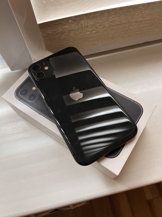 Продам Iphone 11