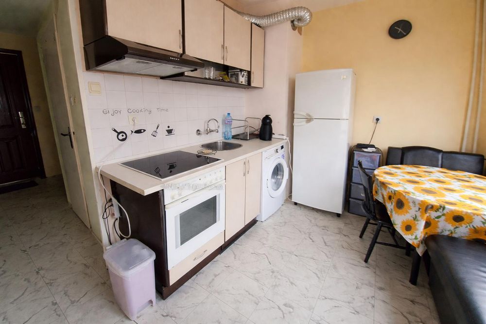 Дава се под наем Едностаен апартамент в София, Люлин 2 - 48 кв.м за 478.38 € - Снимка #2