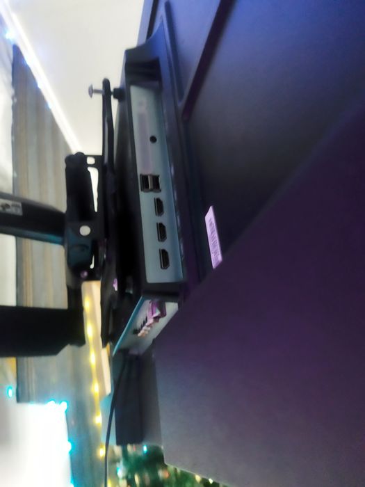 Продам телевизор андроид смарт ТВ wisdom share