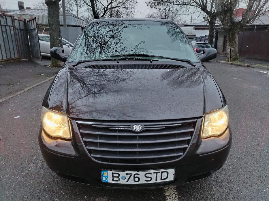 Vând Chrazel voiajor 2 8 tdi