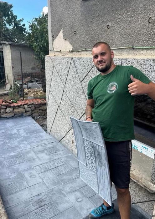 Бетониране на пътеки и гаражи и пътеки