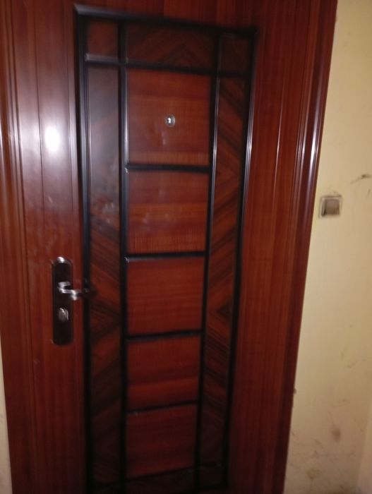 Дава се под наем Двустаен апартамент в Русе, Дружба 3 - 62 кв.м за 193.8 € - Снимка #1