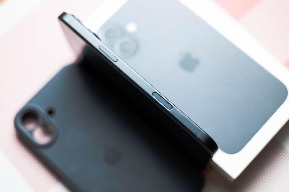 iPhone 16 Plus 128GB Yettel 2027