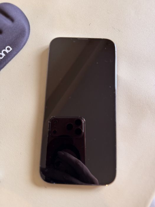 iPhone 13 pro max 256 GB (200.000k)
