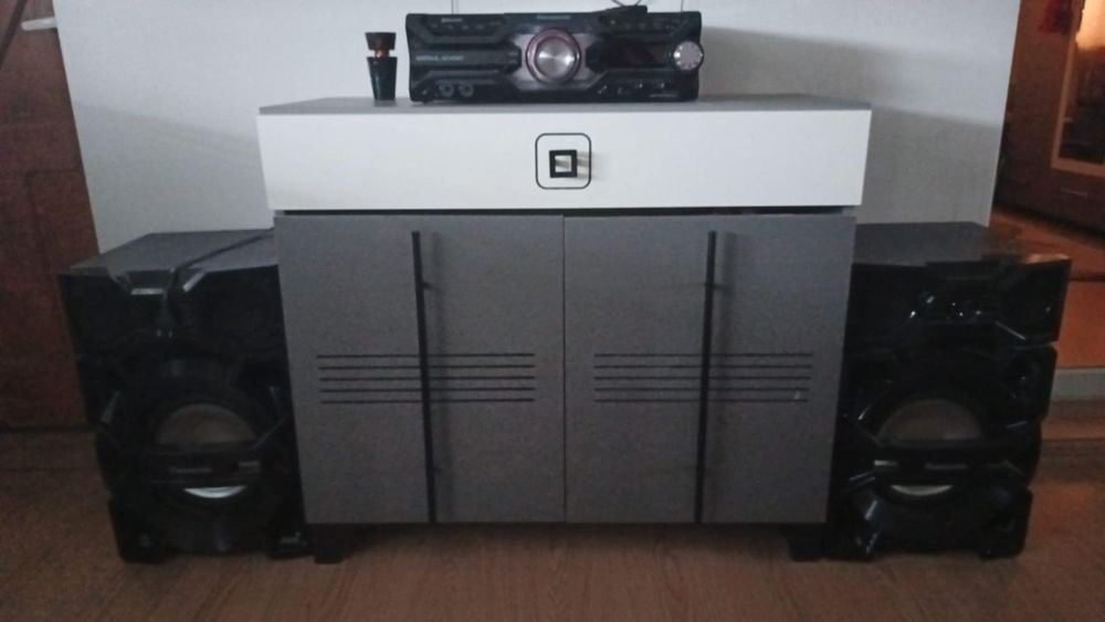 Boxe Panasonic 4 ani și ceva mai au garanție le am de aproape 2 ani