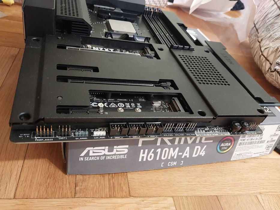 AMD Ryzen 7 5800X + NZXT N7 B550