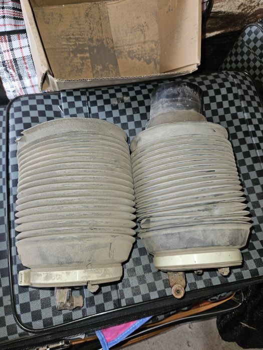 Продам пневмобалон или пневмоподушка gx 470