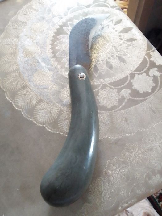 Секатор.Брызгалка .Кусторез советского производства