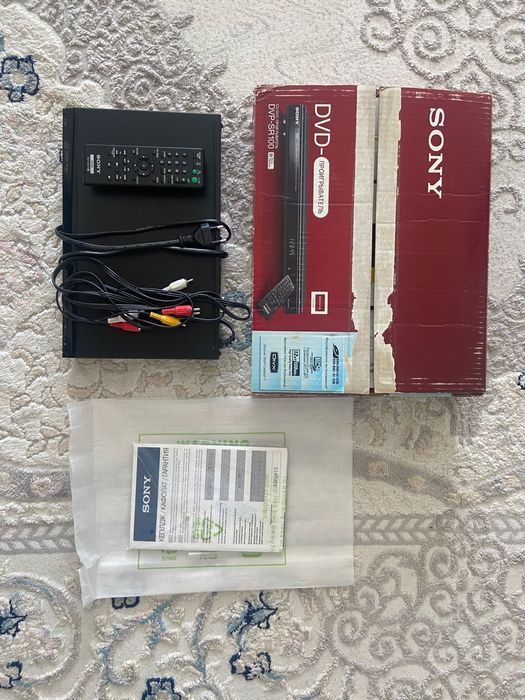 Продаю приставку SONY DVD-проигрыватель