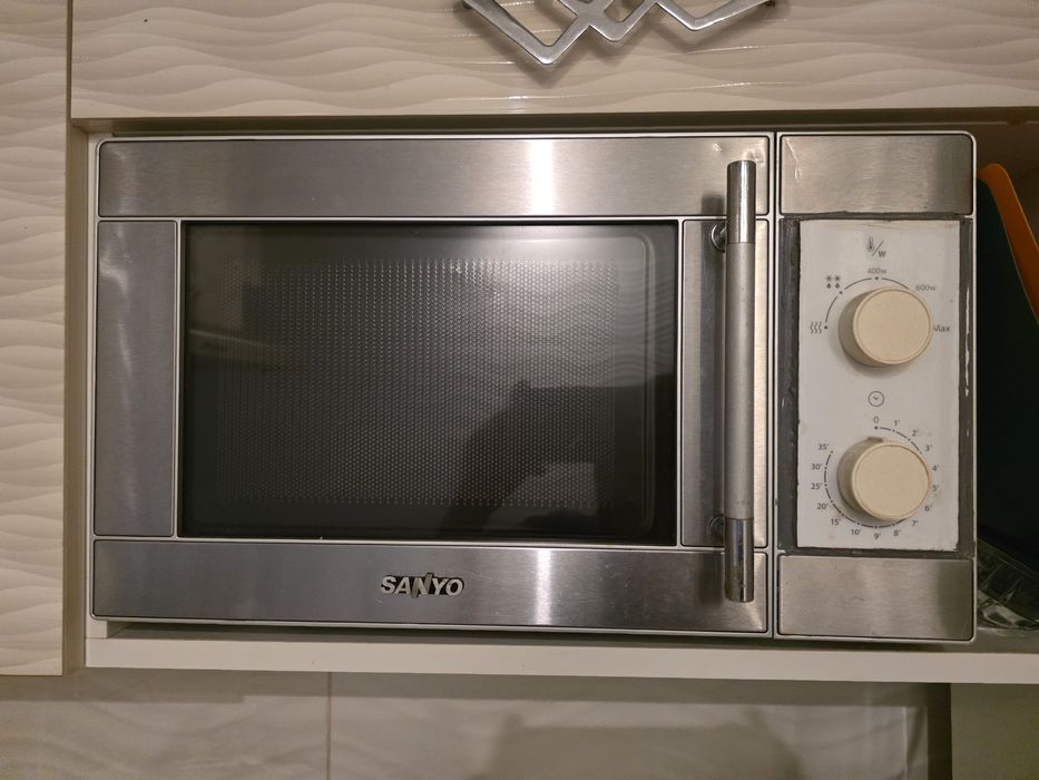 Микроволновая печь SANYO