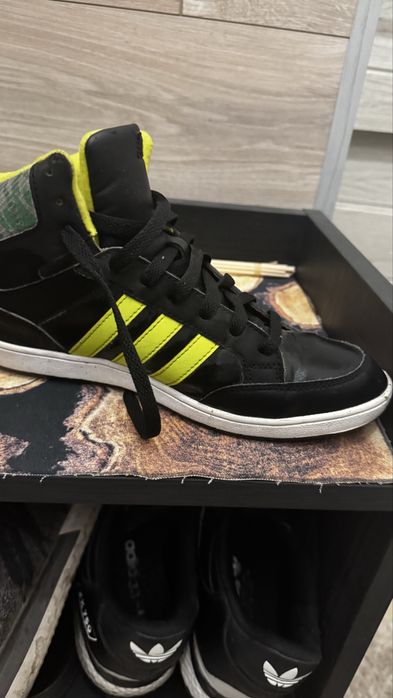 Маратонки Adidas