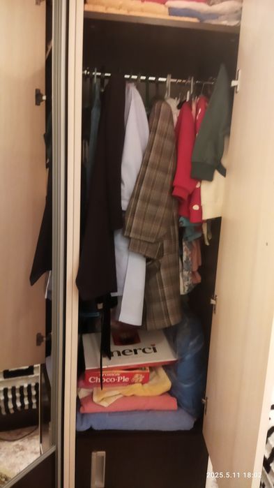 Спальный гарнитур