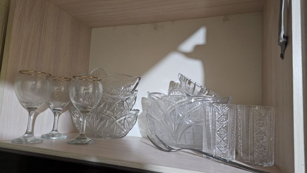 Посуды все за 5000тг хрусталь