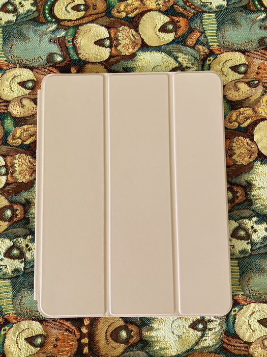 Чехол на IPad Pro 12.9