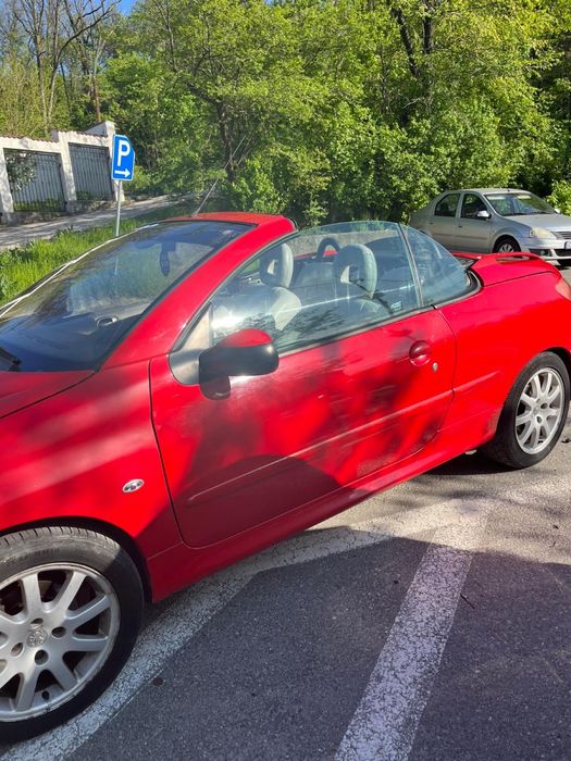Peugeot 206 cc decapotabil la buton , gecmuri electrice, oglinzi elctrice si incalzite totul functional .mai multe detalii la telefon 0759084327.