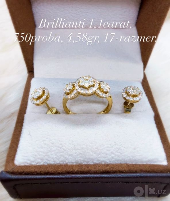 Elegantniy komplekt s brilyantami 1,1carat 4,58gr 750proba 17-razmer