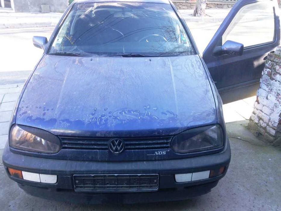 Фолцваген  голф  3  1.4  бензин