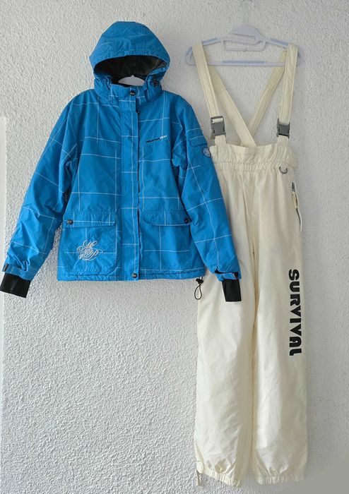 Дамски ски екип размер М-Л