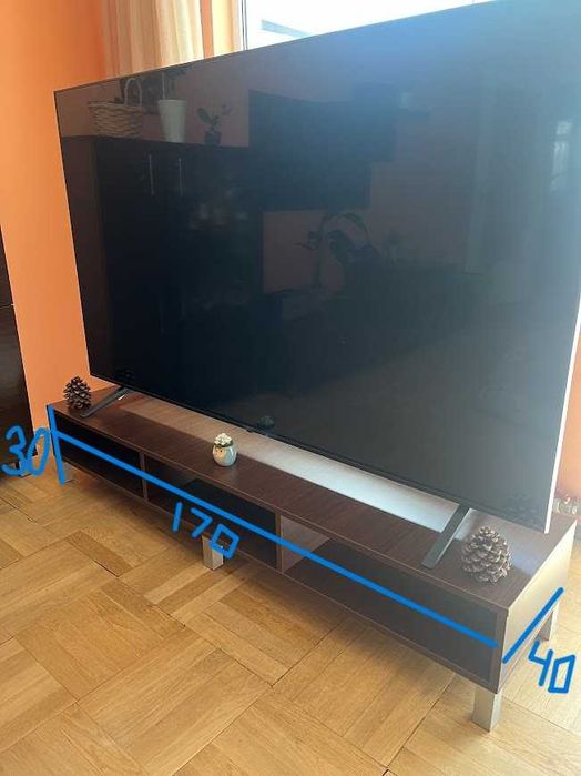Шкаф за телевизор