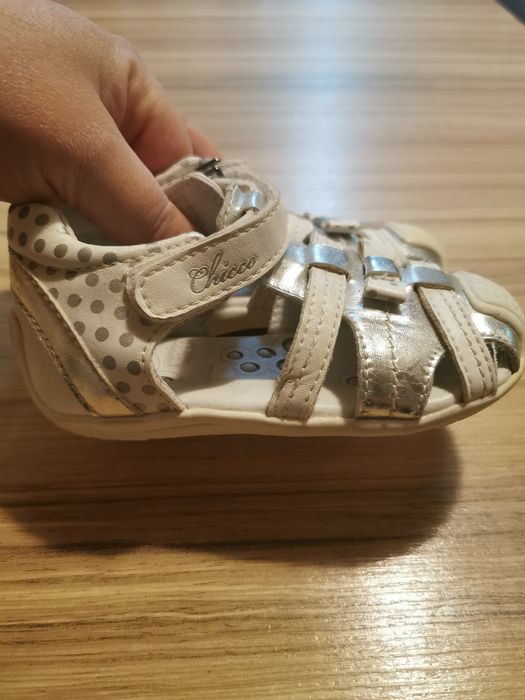 Sandale Chicco 23