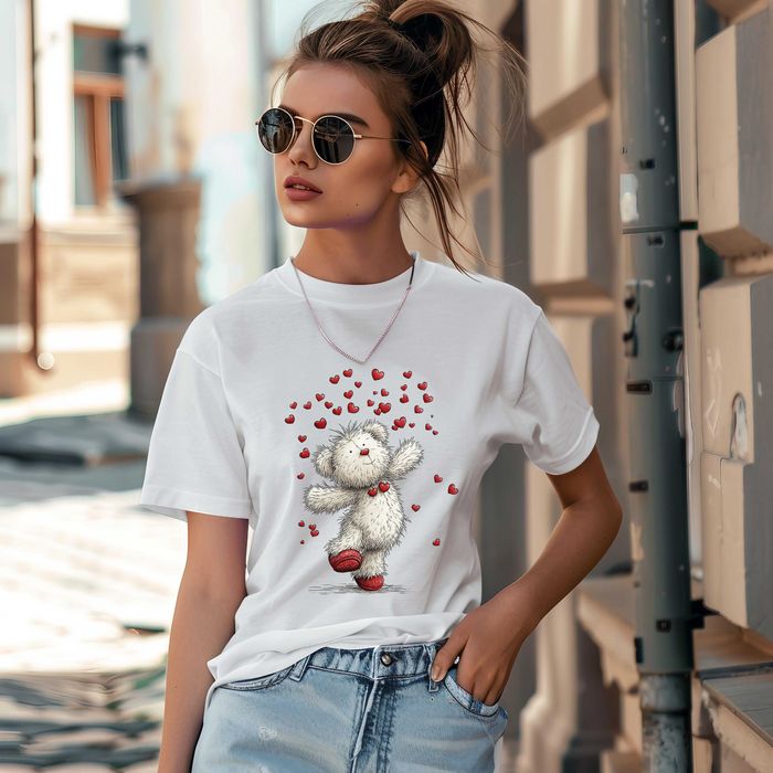 НОВИ Тениски с мечета и Сърца