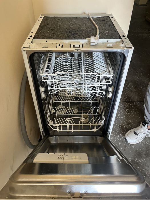 Посудомоечная машина Whirlpool