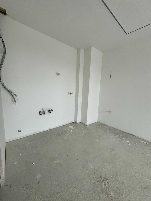 Продава се Тристаен апартамент в София, Витоша - 131 кв.м за 1527 €/кв.м - Снимка #2