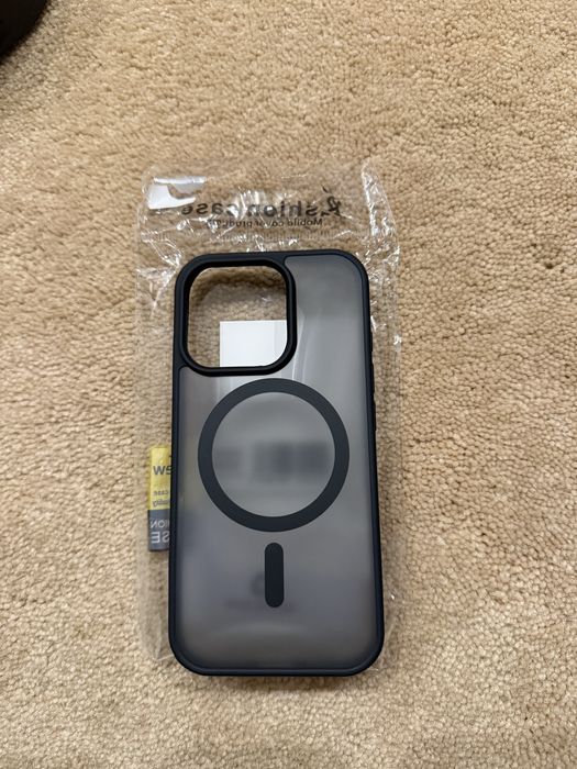 Husa Iphone 16 Pro noua