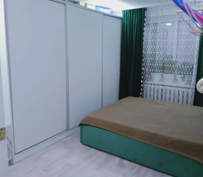 СРОЧНО продаю 2 ком.квартиру