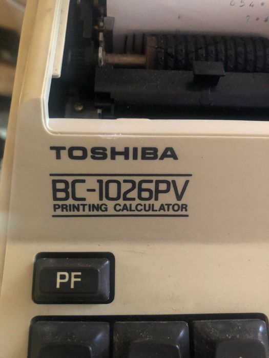 продавам сметачна машина с лента тошиба