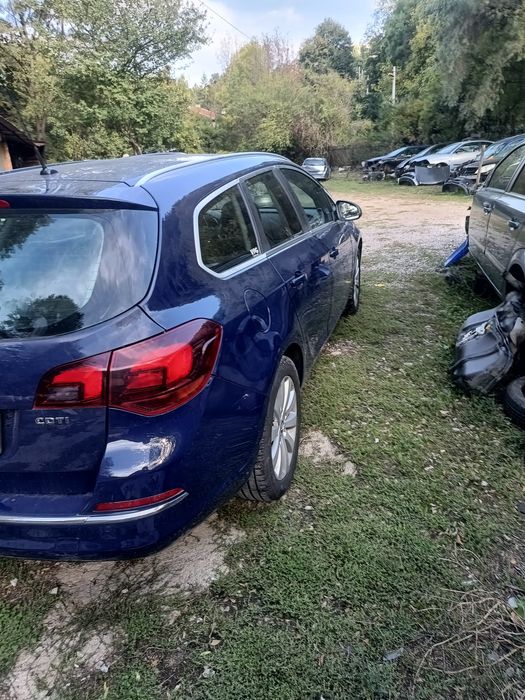 Опел Астра J (A20DTH) НА ЧАСТИ!!!