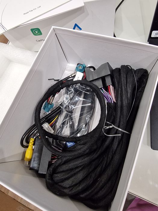 Road top smart carplay module interface за BMW I3