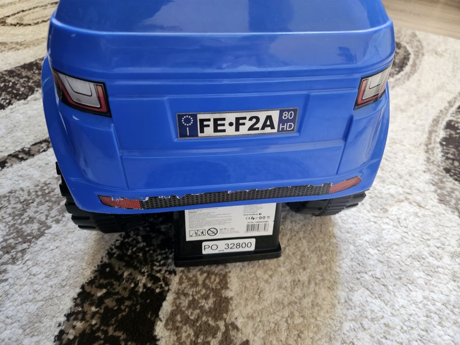 Кола за бутане ride on Lorelli