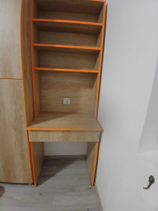 Birou pentru școală