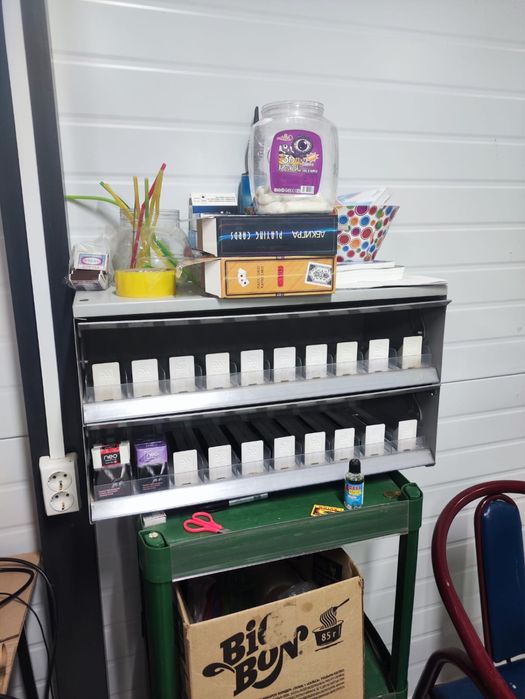 Продам оборудования для магазина