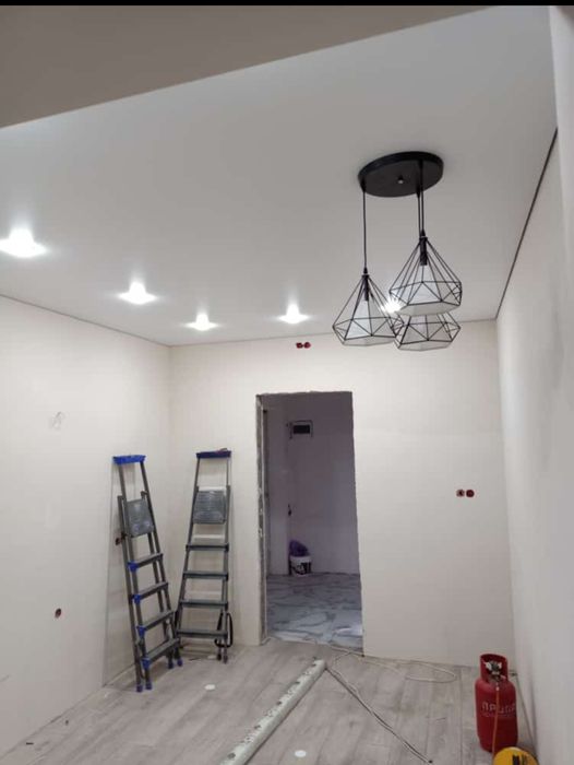 Натяжные потолки