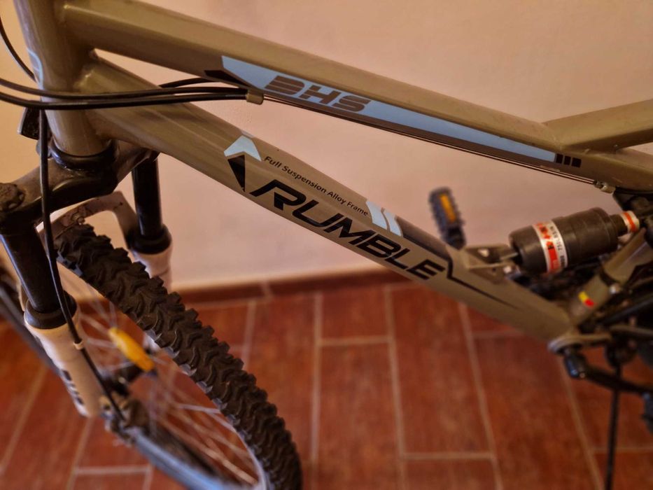 bicicleta Rumble, full suspension