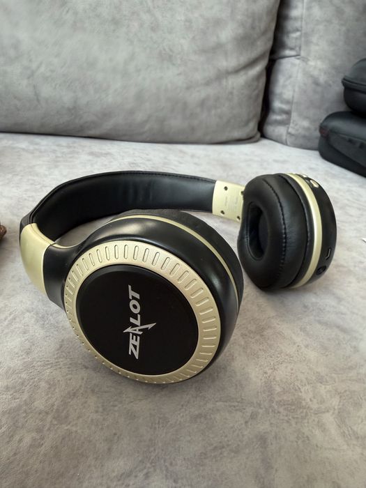 Наушники Zealot B19