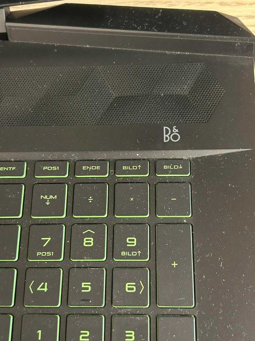 Лаптоп HP Pavilion 17 MD-17 GJRT